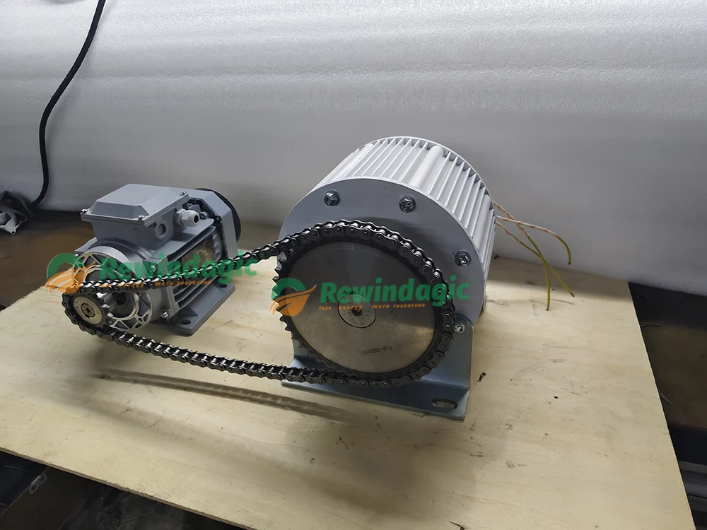 Low RPM 30KW 40KW 300RPM 48V 96V 110V 220V 380V Gearless Permanent Magnet Generator AC Alternators Use For Wind/Water Turbine