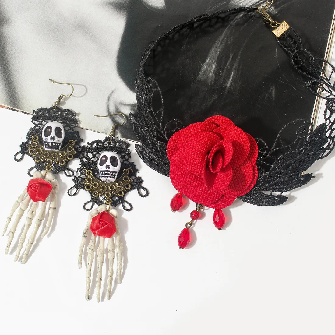 DIY accessories Halloween horror fashion suit, dark style creative minimalist high-end earrings accessories F23440