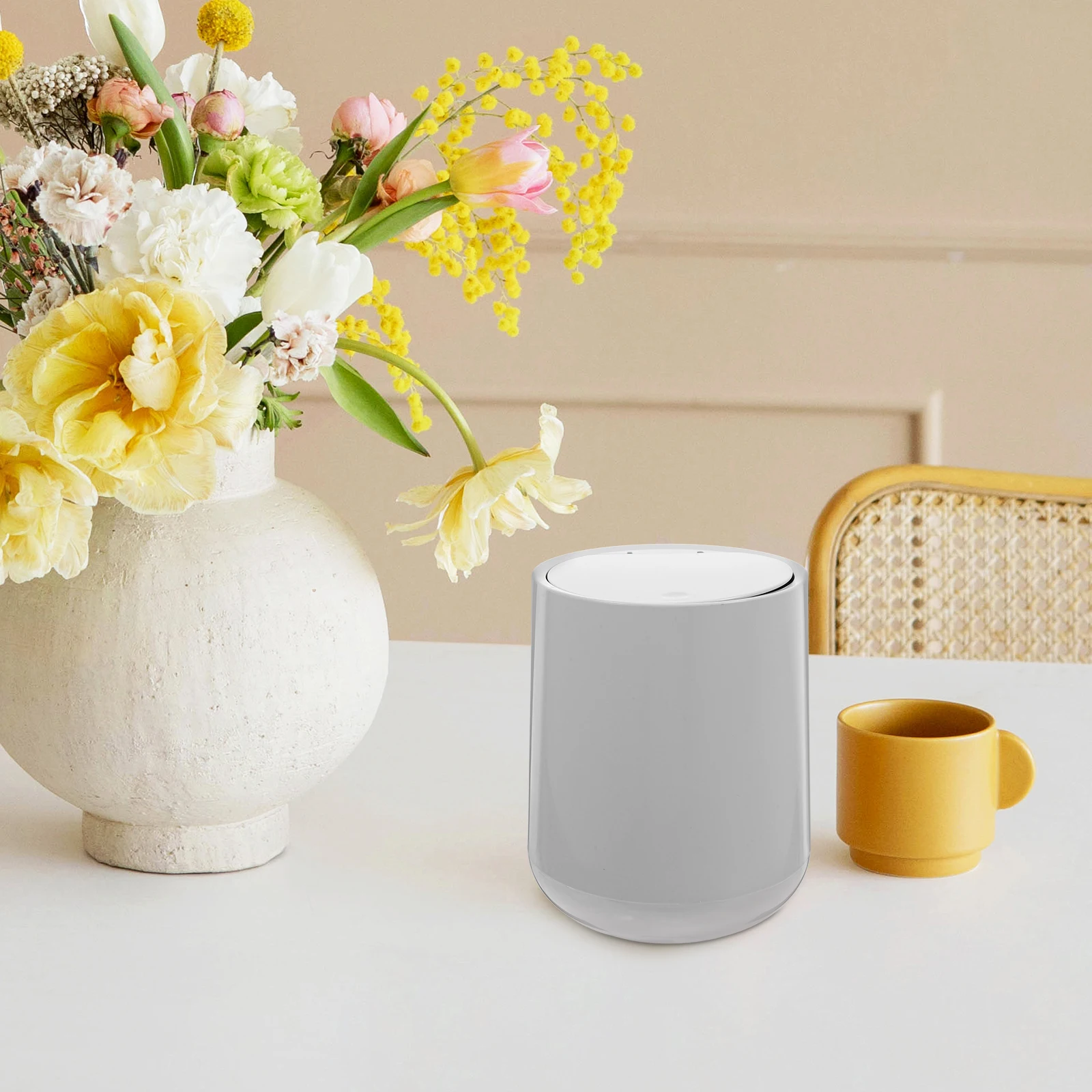 

Mini Trash Can Waste Bin Desktop Bedroom Living Room Plastic Garbage Cans Lid Easy Open No Odor Premium Material Soft Color