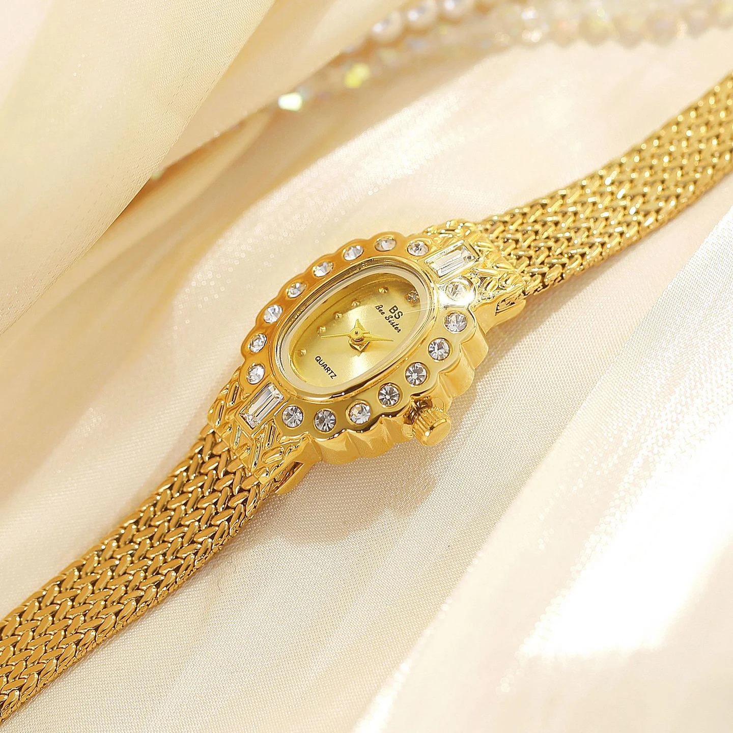 Женские часы, новые модные винтажные золотые часы с бриллиантами, аналоговые кварцевые водонепроницаемые женские наручные часы, подарок, роскошь