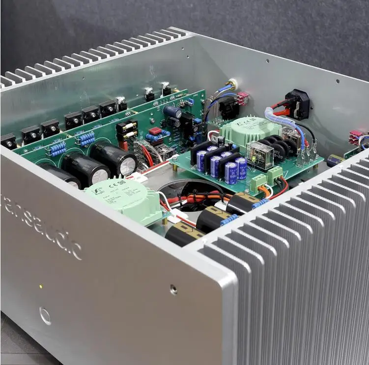 

A50MAX стереофонический пост-усилитель класса A 80 Вт * 2 с защитой звукового сигнала