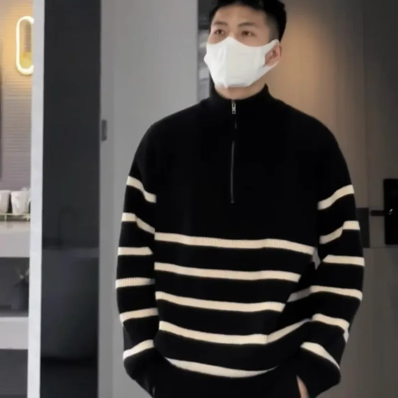 

Свободный крой, мужской трикотаж, круглый повседневный полосатый свитер, осень-зима, большой размер 36 кг, японский Sle для ленивого мальчика