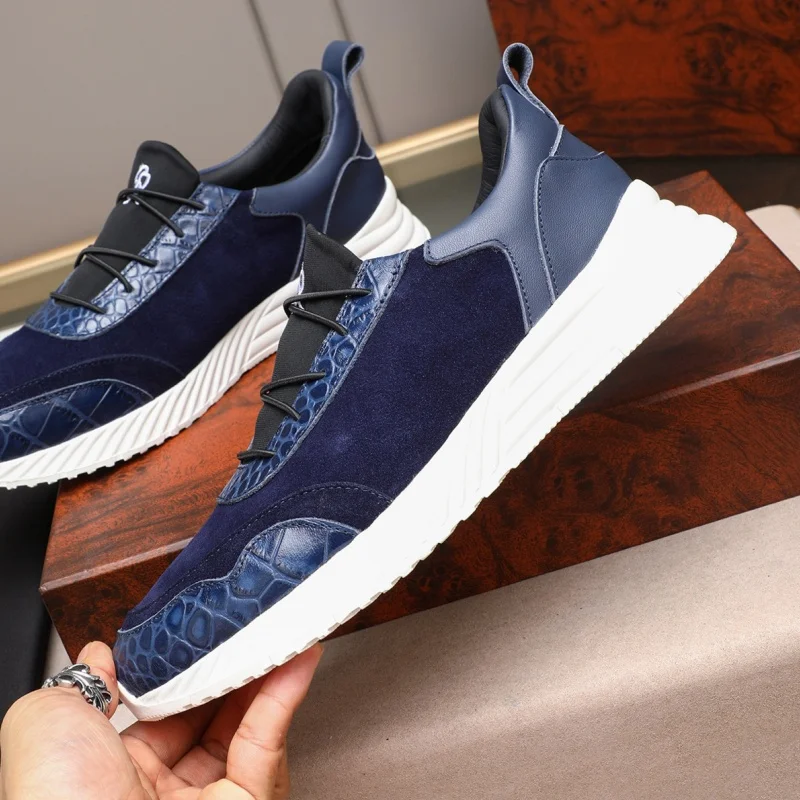 

Men's new top Italian luxury leather texture, skin hugging and versatile casual sports shoes