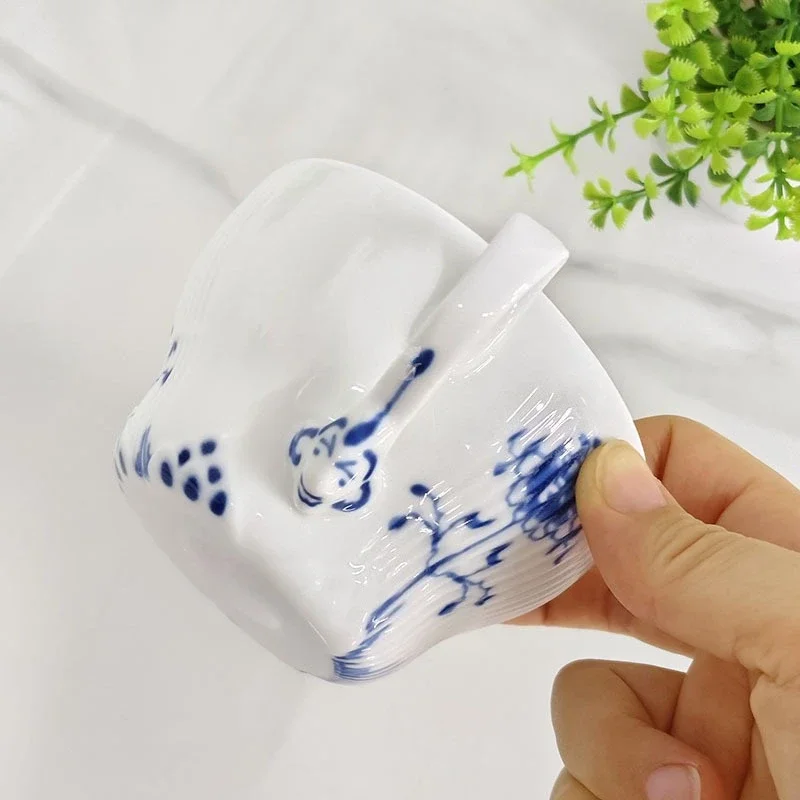 Nordic-Style Grass Blue And White Bone China Cup And Plate Set Home Bone China Coffee Cup Corporate Gift