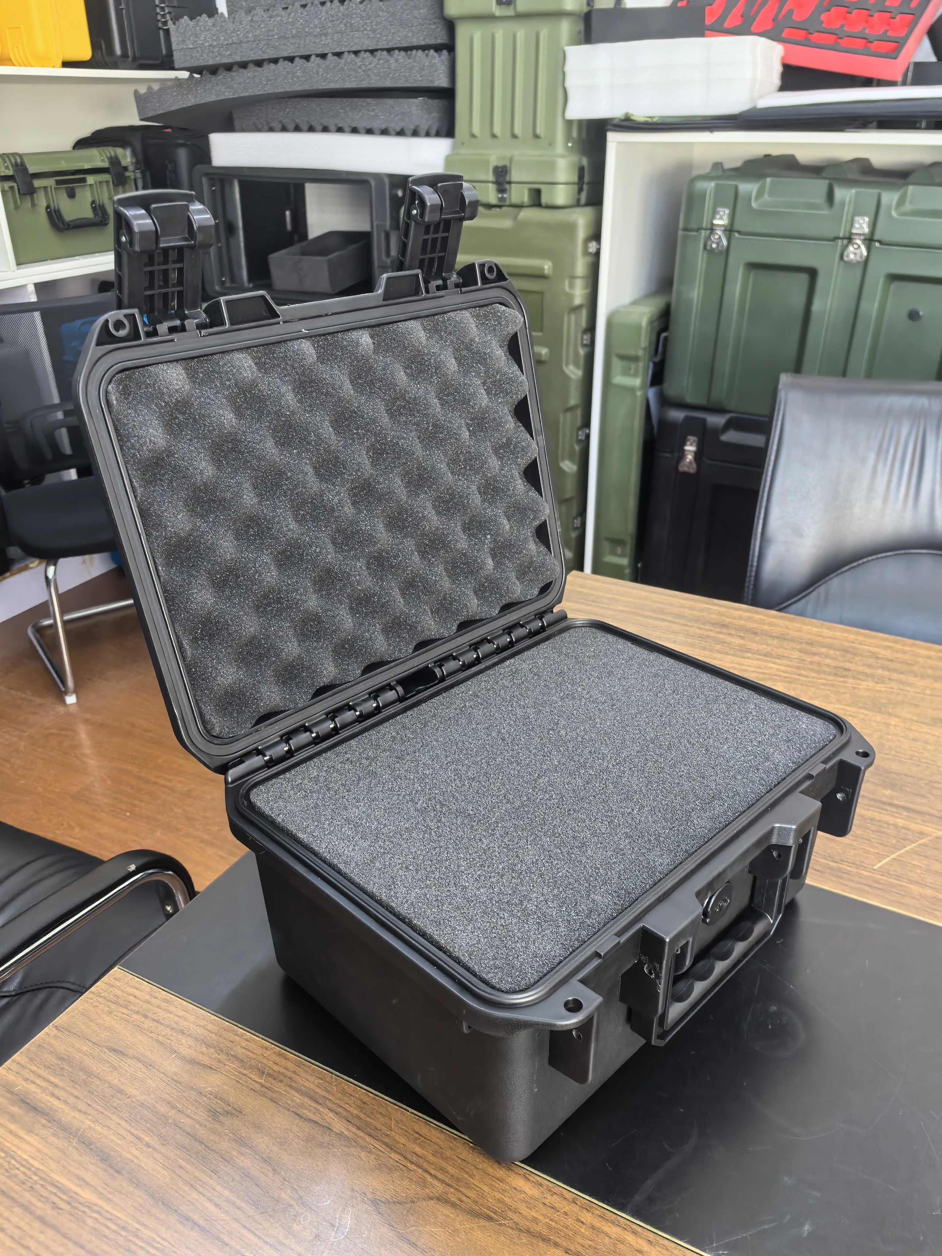 

Tricases M2108 good quality hard plastic material waterproof safety case