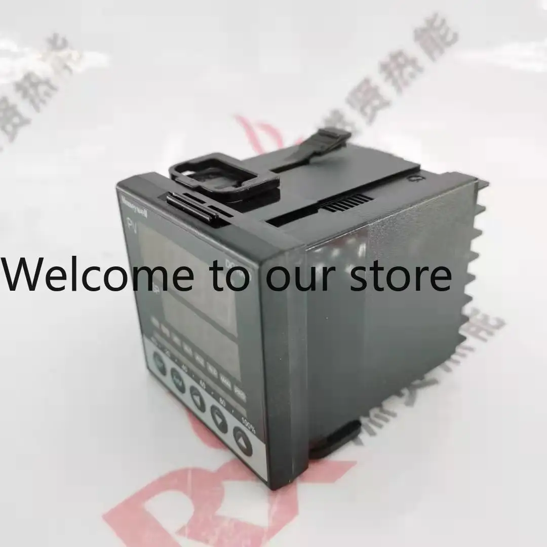 20 in stock, Honeywell, USA, temperature control instrument DC1030CT-302-000-E