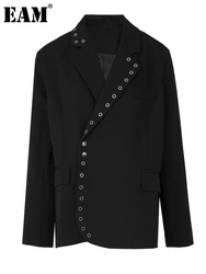 [Eam] feminino preto rebite tamanho grande casual blazer nova lapela manga longa solto ajuste jaqueta moda maré primavera outono 2024 1df6422