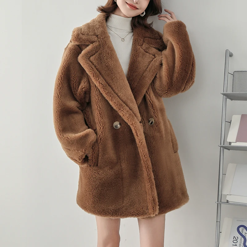 

Women Lamb Woolen Coat Autumn Winter Fleece Outerwear Luxury Thick Warm Sheepskin Fur Coat Medium-Length Loose Female Overcoat