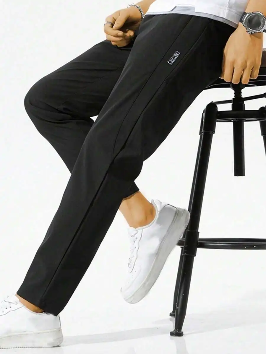 

Mens Autumn Casual Trousers Featuring Zippered Pockets And Elastic Drawstring Waist