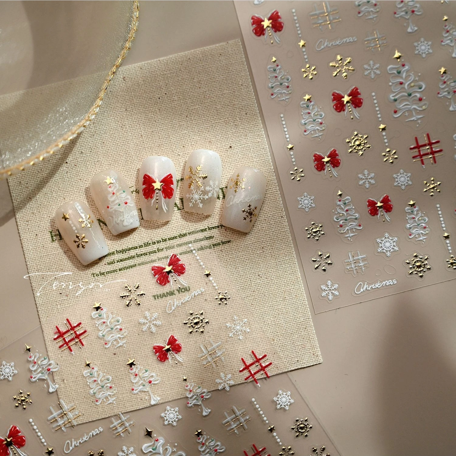 الذهب مختوم ندفة الثلج نجوم شجرة عيد الميلاد البيضاء الأحمر Bowknot لطيف ثلاثية الأبعاد مسمار الفن ملصقات Ins نمط عيد الميلاد جميل مانيكير الشارات #4