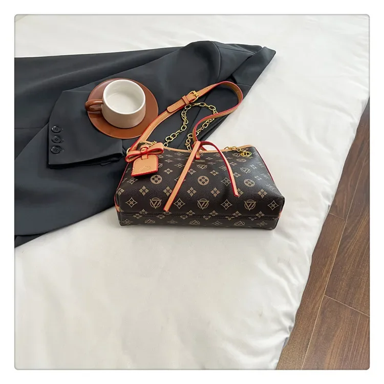 مجموعة حقائب حمل متداخلة لعام 2026، حقيبة كتف مطبوعة عتيقة مع حقيبة قابلة للفصل، حقيبة ركاب على الطراز البوتيكي للنساء #6