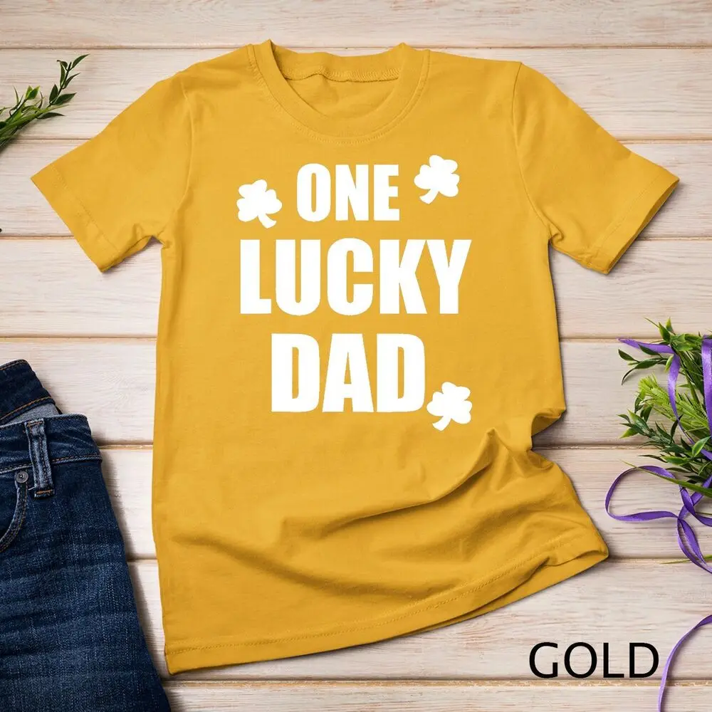 T-shirt combinando unisex para homens, mamãe e papai, St Pattys Day Daddy Shirt, One Lucky Dad