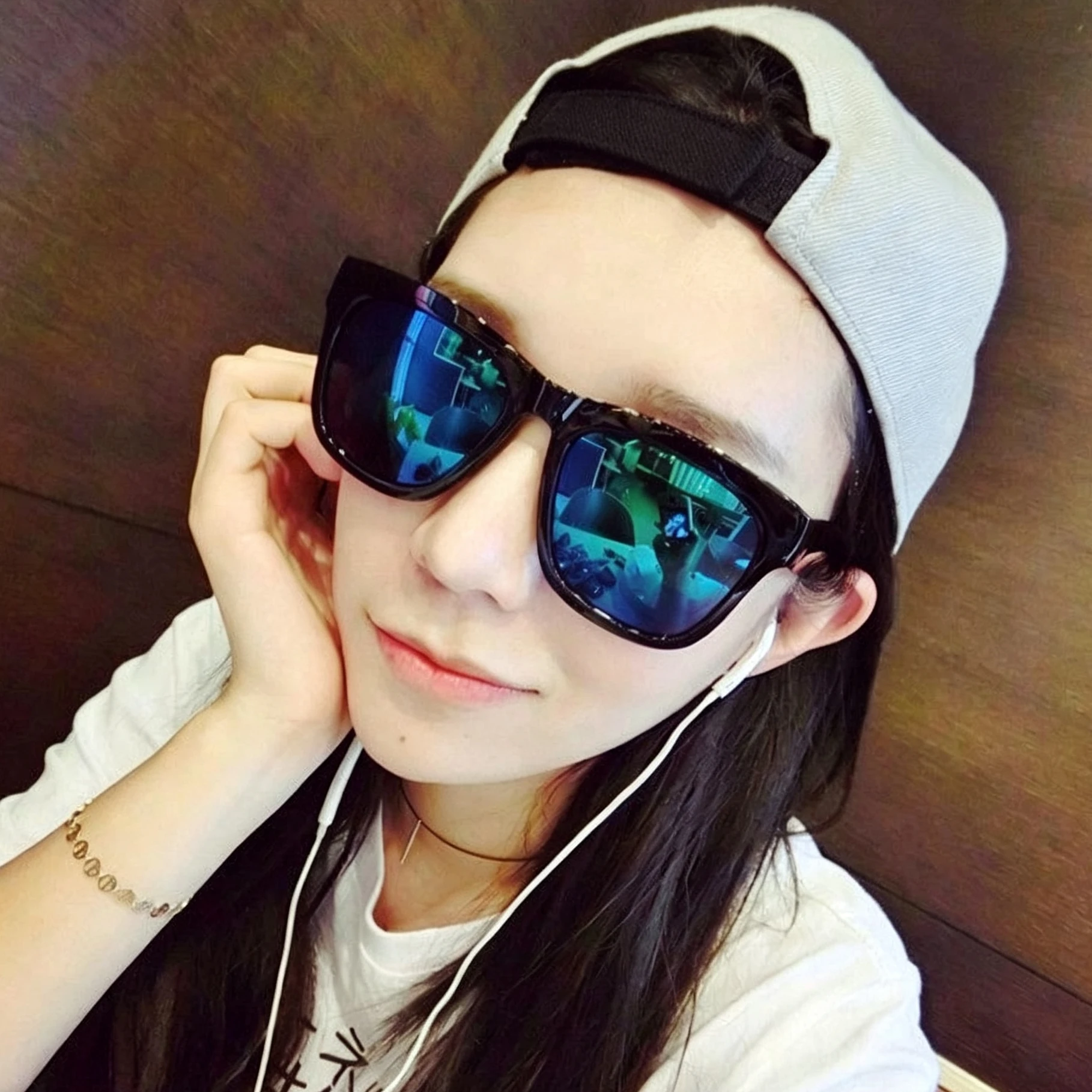 New Colorful Film Women's Sunglasses Colorful Reflective Korean Edition Fashion Trend Gift Sun Glasses Summer Casual Eyewear