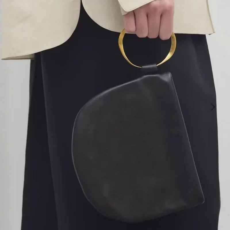 

New Large Capacity Soft Top Layer Cowhide Metal Ring Handbag Portable Travel Multi-Functional Storage Bag Handheld Tote