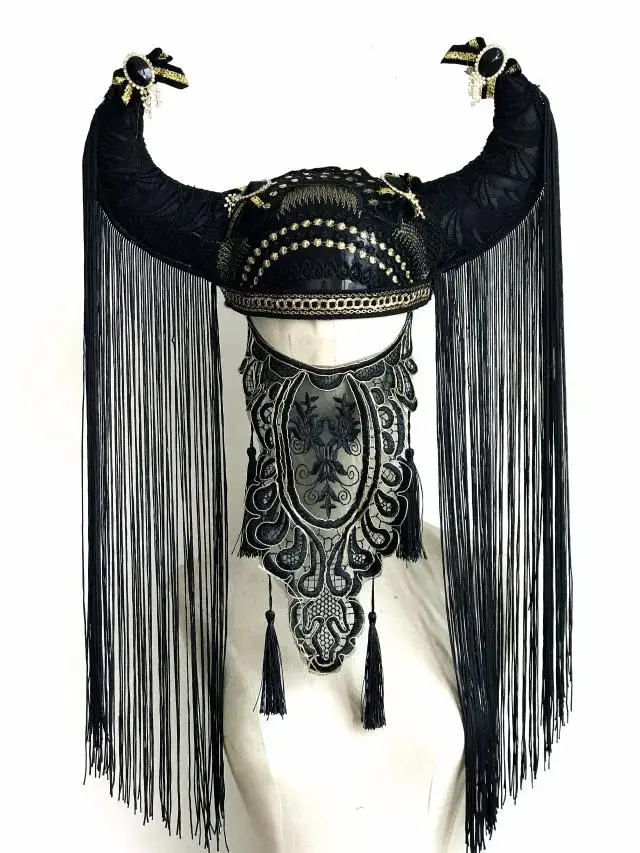 Pirate Bullhorn Hat Punk 21 styles Bullhorn Tassels Exaggerated Headwear DJ Show Show Halloween Armor Hat Devil Shape