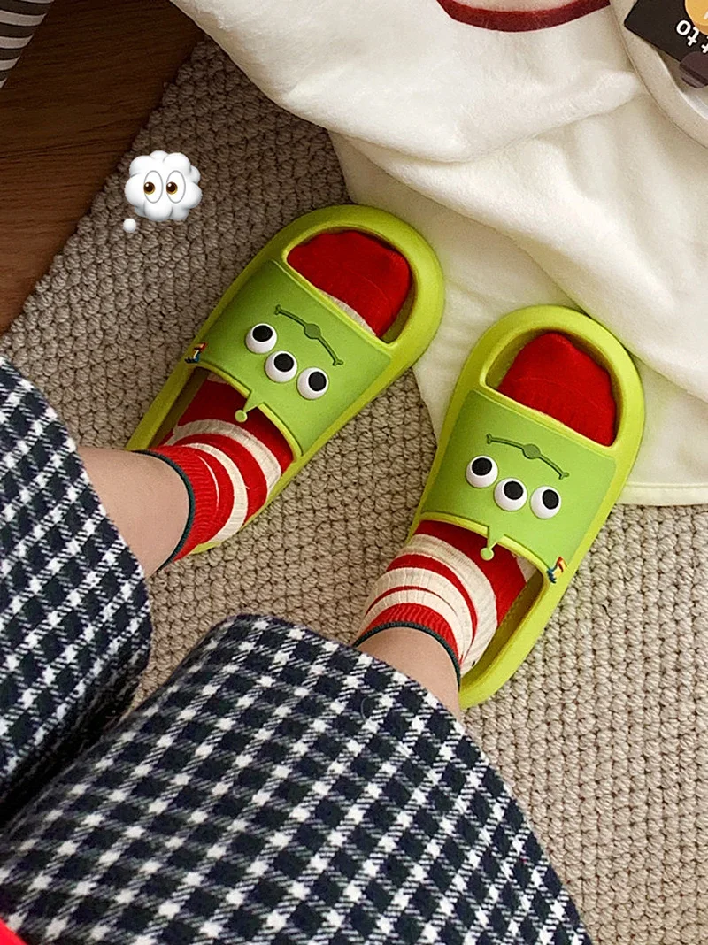 Disney Toy Story Alien Slippers Cute Cartoon Summer Soft Sole Slipper Women Man Bath Flip Flops Eva Non-slip Casual Sandal Shoes