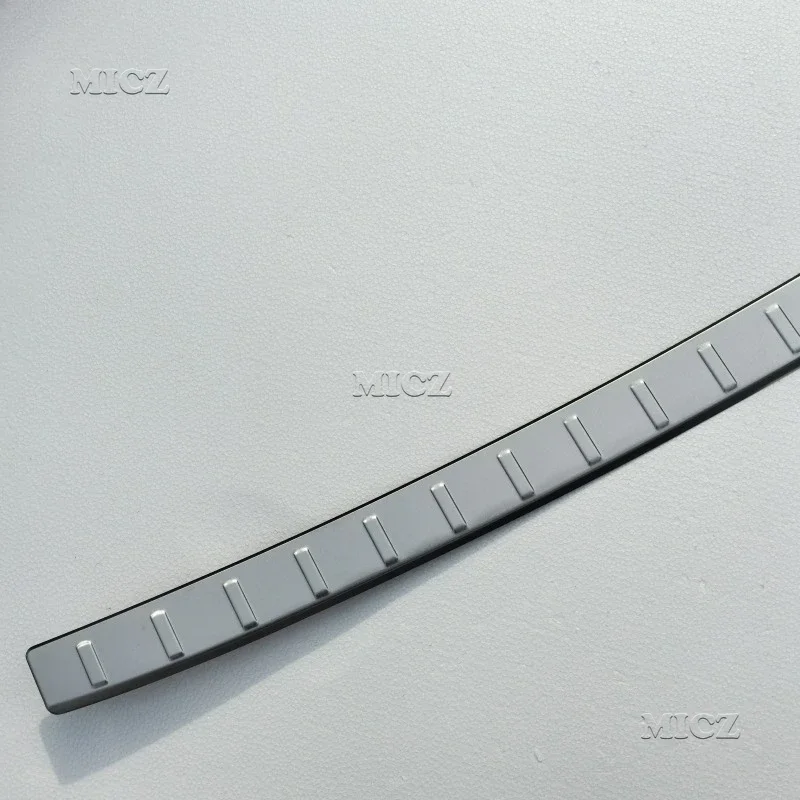 

Для Volvo XC60 2018-2024 автомобильные аксессуары, Стайлинг автомобиля, защита заднего бампера, задняя защита багажника, накладка протектора, отделка из нержавеющей стали