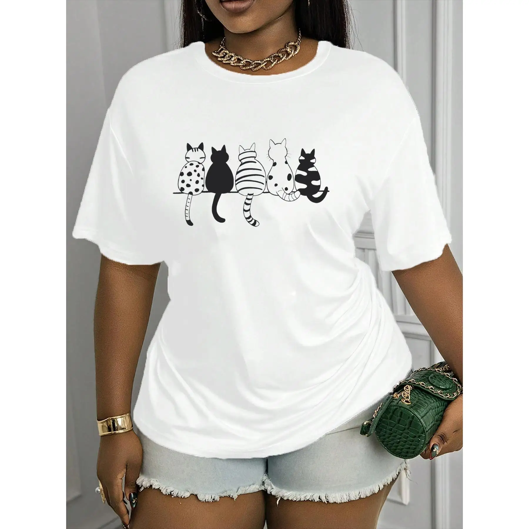 

Women's Loose Fit Cat Lineup T-Shirt | Cute Patterned Kitty Graphic Tee | Pet Lover Summer Side Ruched Casual Top