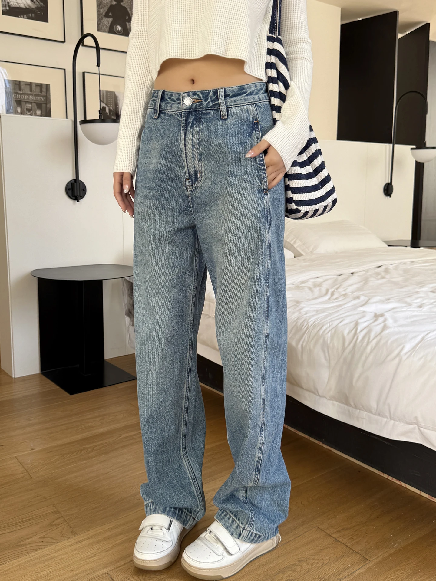 

Весенние свободные джинсы с широкими штанинами для женщин, светло-голубые, прямого кроя, утягивающие, с высокой талией, из денима, повседневные, дышащие