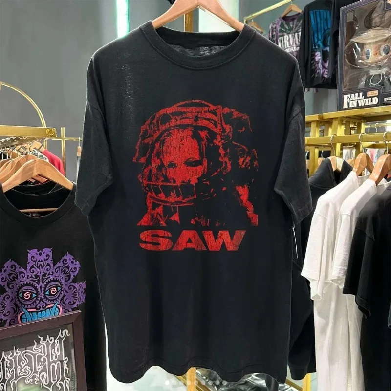 90s Retro Chainsaw Horror Retro Black T-shirt Summer New Casual Fashion Unisex T-shirt