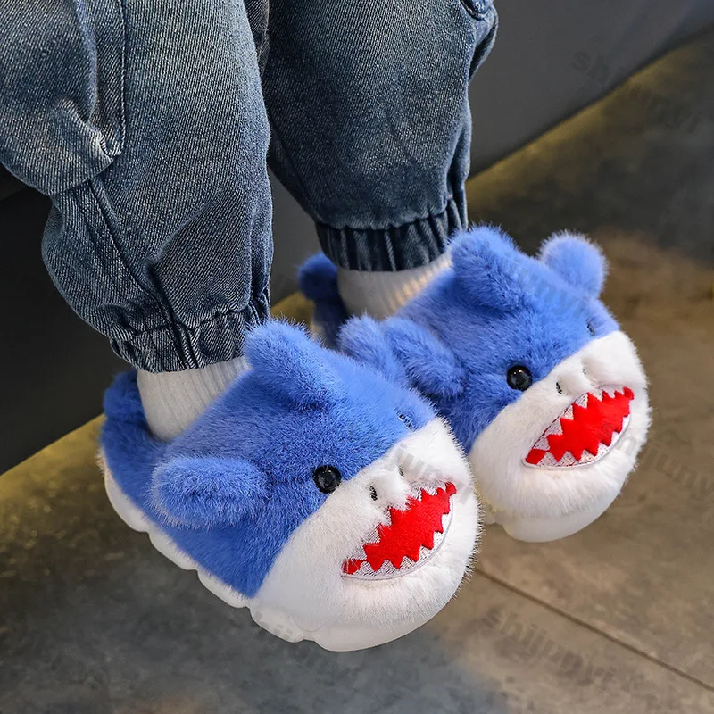 

Cartoon Shark Winter Children's Slippers 2025 Fashion Warm Plush Home Shoes Women Non Slip Platform Parent Child Cotton Shoes