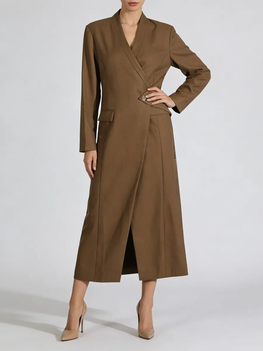 TWOTWINSTYLE موضة التخسيس تقسم زر الخنادق غير النظامية للنساء الخامس الرقبة طويلة الأكمام تصميم تحسس خندق الملابس النسائية