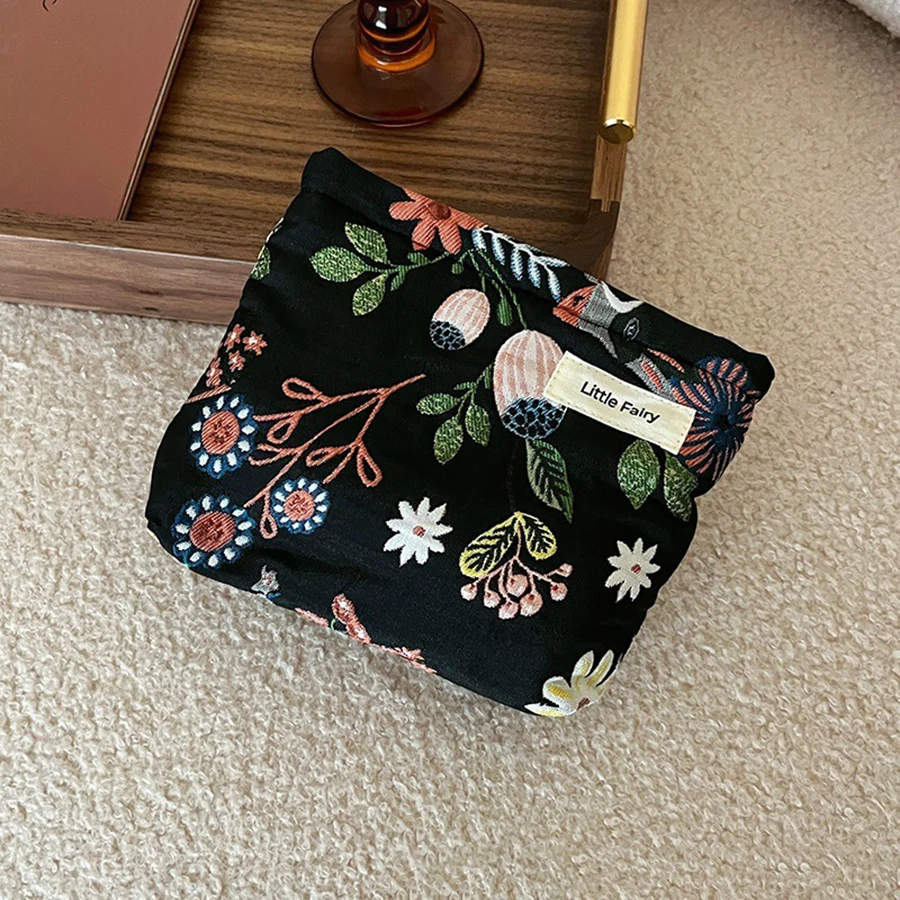 Nuova piccola borsa per cosmetici da donna modello vegetale portatile piccola borsa per riporre assorbenti igienici borsa per chiavi portamonete per pendolari borsa per carte portatile