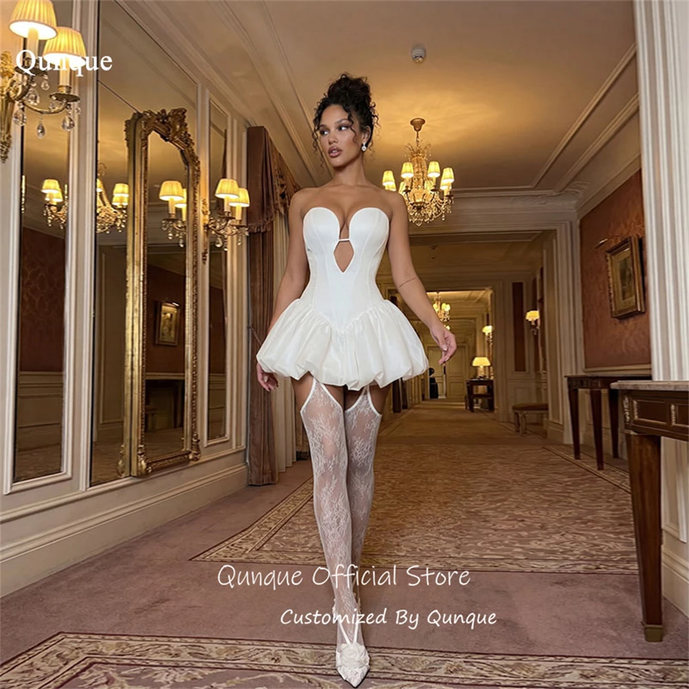 

Qunque Sleeveless Satin Prom Dress 2026 Above Knee Homecoming Dresses A Line Sexy Cut Out Vestido De Fiesta Corto Customized