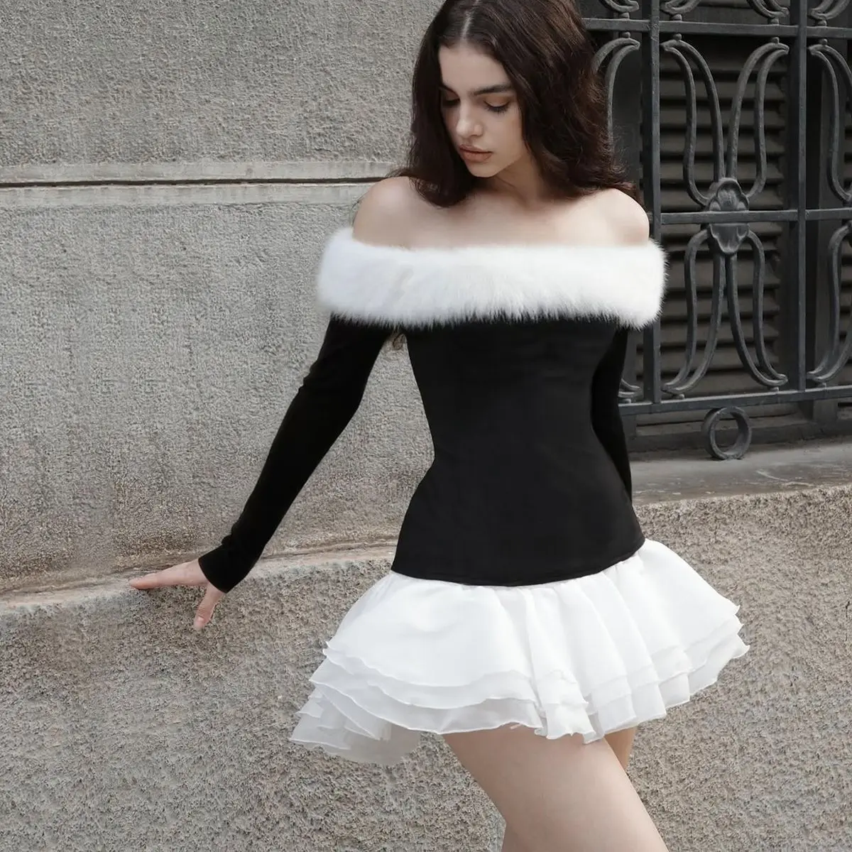 

Sexy Spliced Long Sve ort Dr Sweet And Spicy Sle Color Colion oulder Exposure Dr Polyester Fabric A-Line Skirt