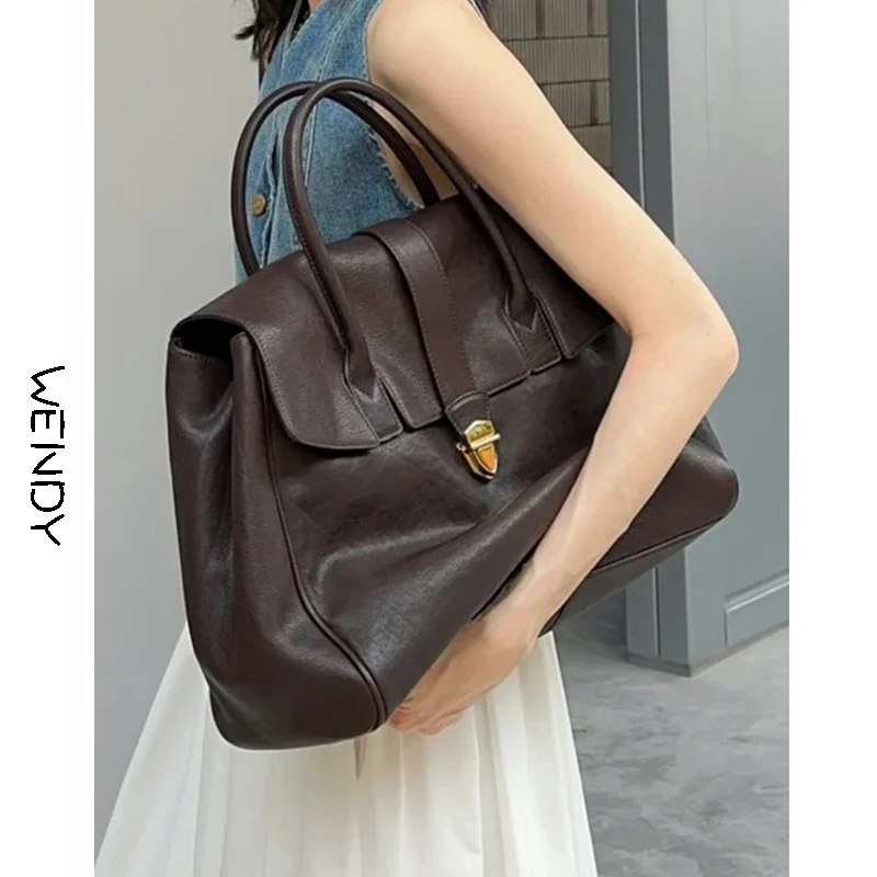 

Leather Handbag Women's Briease Large Capaci Cowhide Commuter Simple Design Autumn 2025 Faion Casual Youth Sle