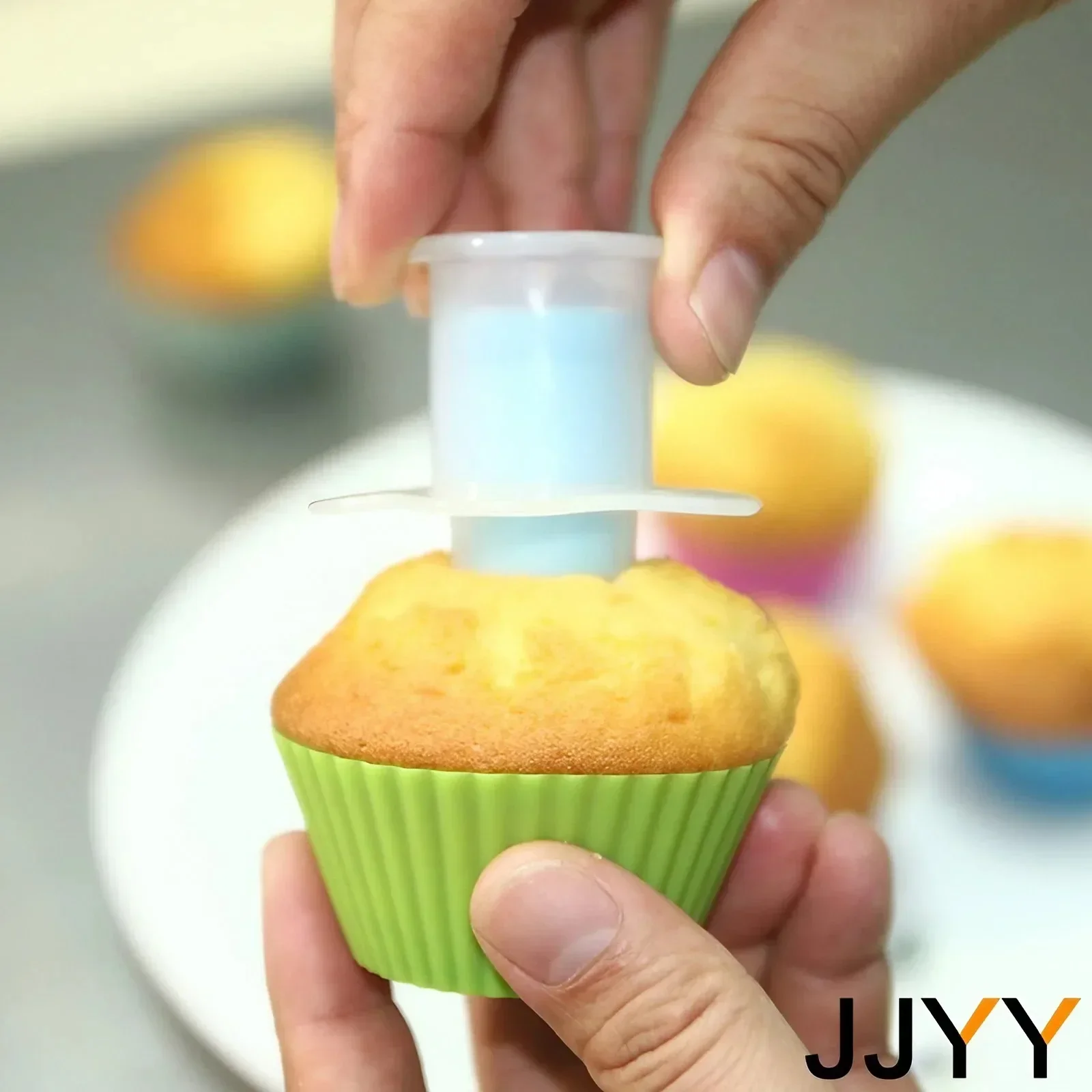 JJYY Creative DIY Baking Tools Cake Hole Digger Pastry Core Dispenser Mould Baking Decoration Moulds