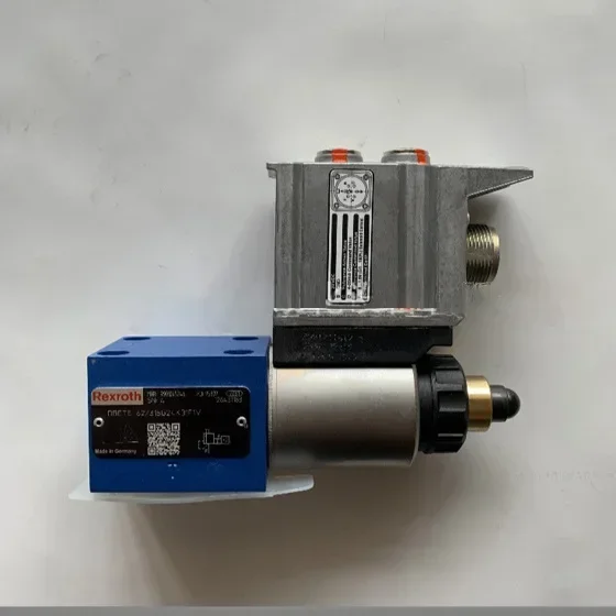 Rexroth R901335399 DBEM10-7X/315YG24K4M Proportional Relief Valve REXROTH Spot
