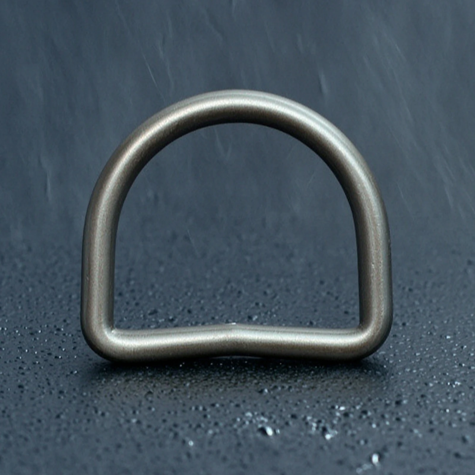 Titanium Alloy Fastener Compact Metal Hardware Component Long-Lasting for DIYers, Outdoor Equipment, Backpack Straps