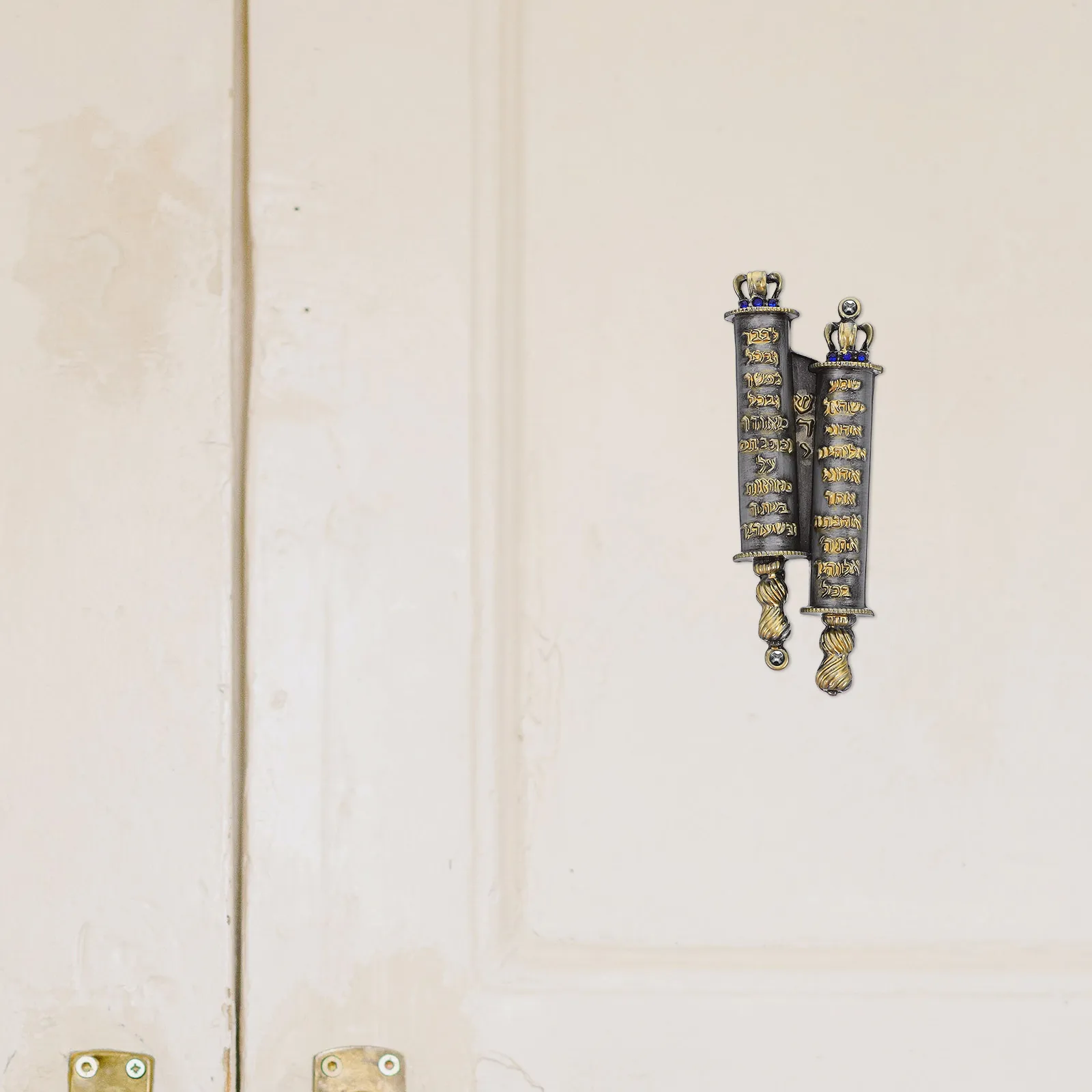 

Mezuzah for Door Easy Installation Mezuzah for Door Self Stick Modern Mezuzah Case Blessing for Jewish