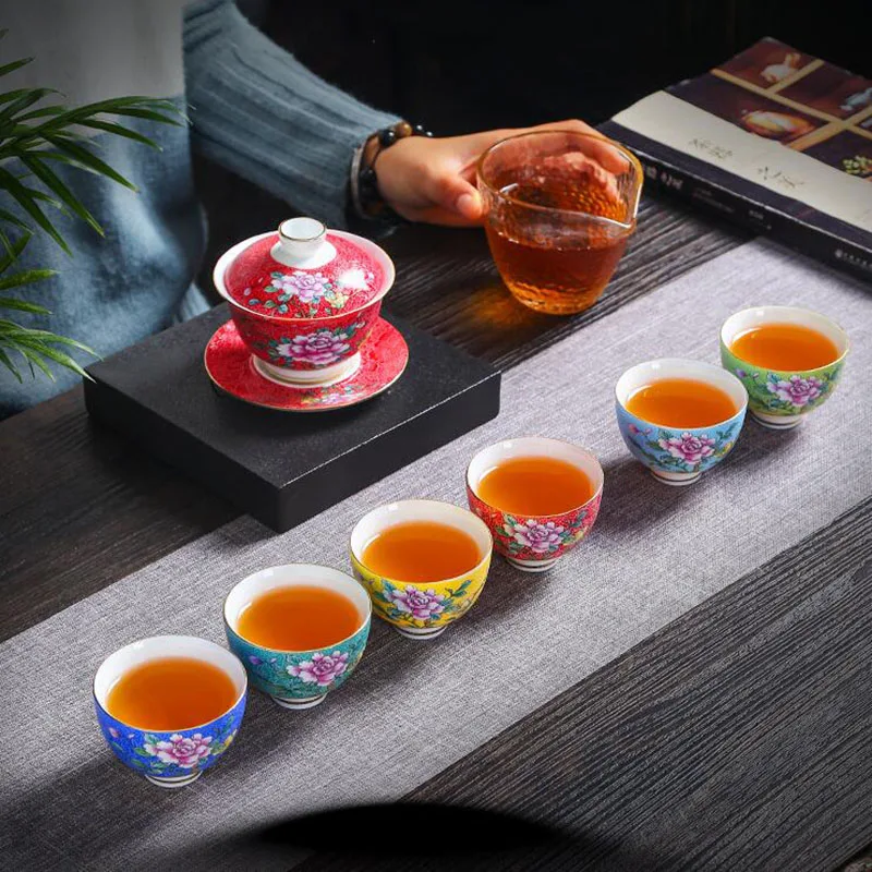 6 Pcs/Set Tea Cup Enamel Colored Ceramics Kungfu Tea Bowl Flower Pattern Decorated Master Hat Cups Tea Ceremony Drinking Tool