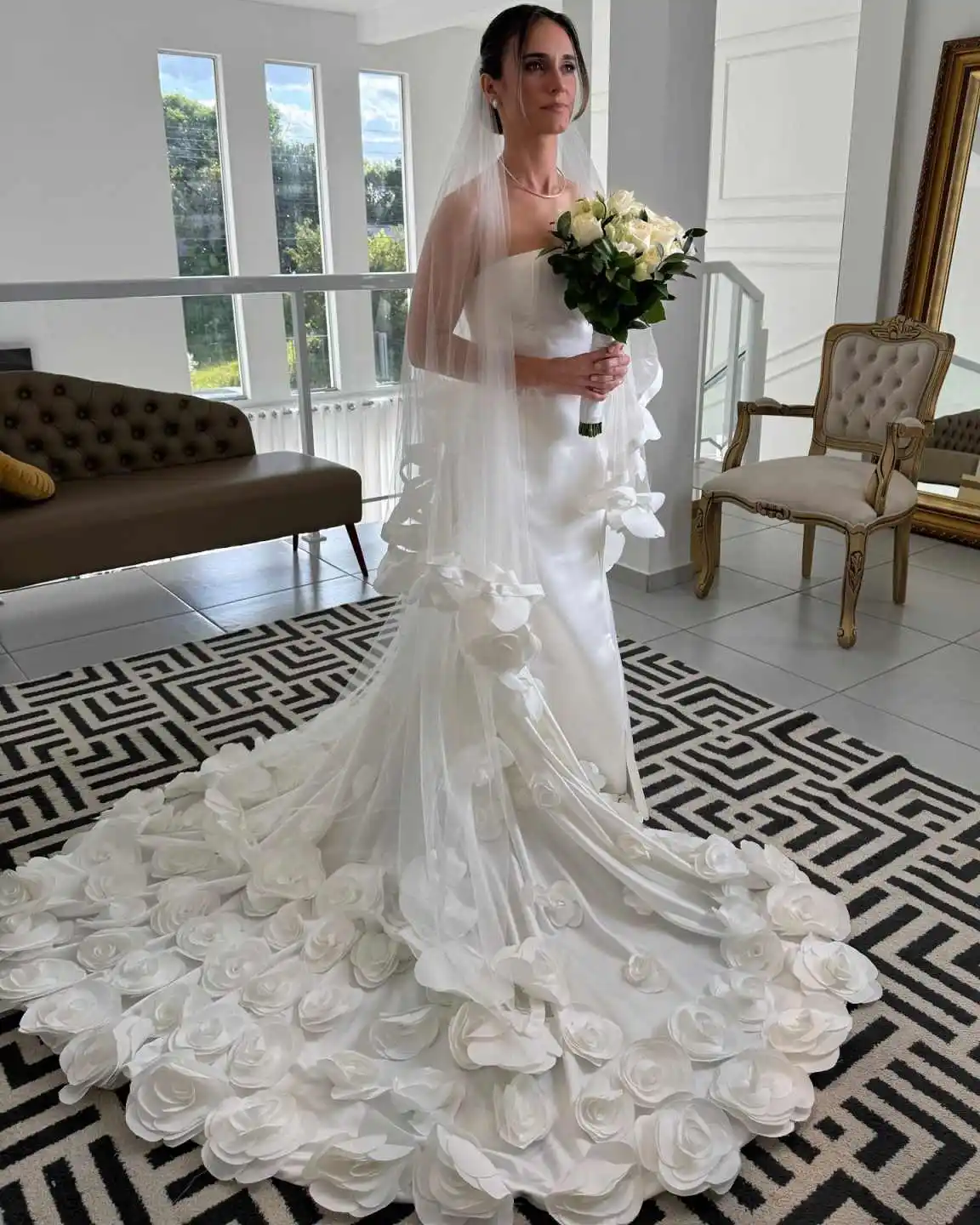 Graceful Wedding Bridal Veils Women One-Layer Full Appliques Cathedral Veil Princess Bride Dress robes de soirée Customized