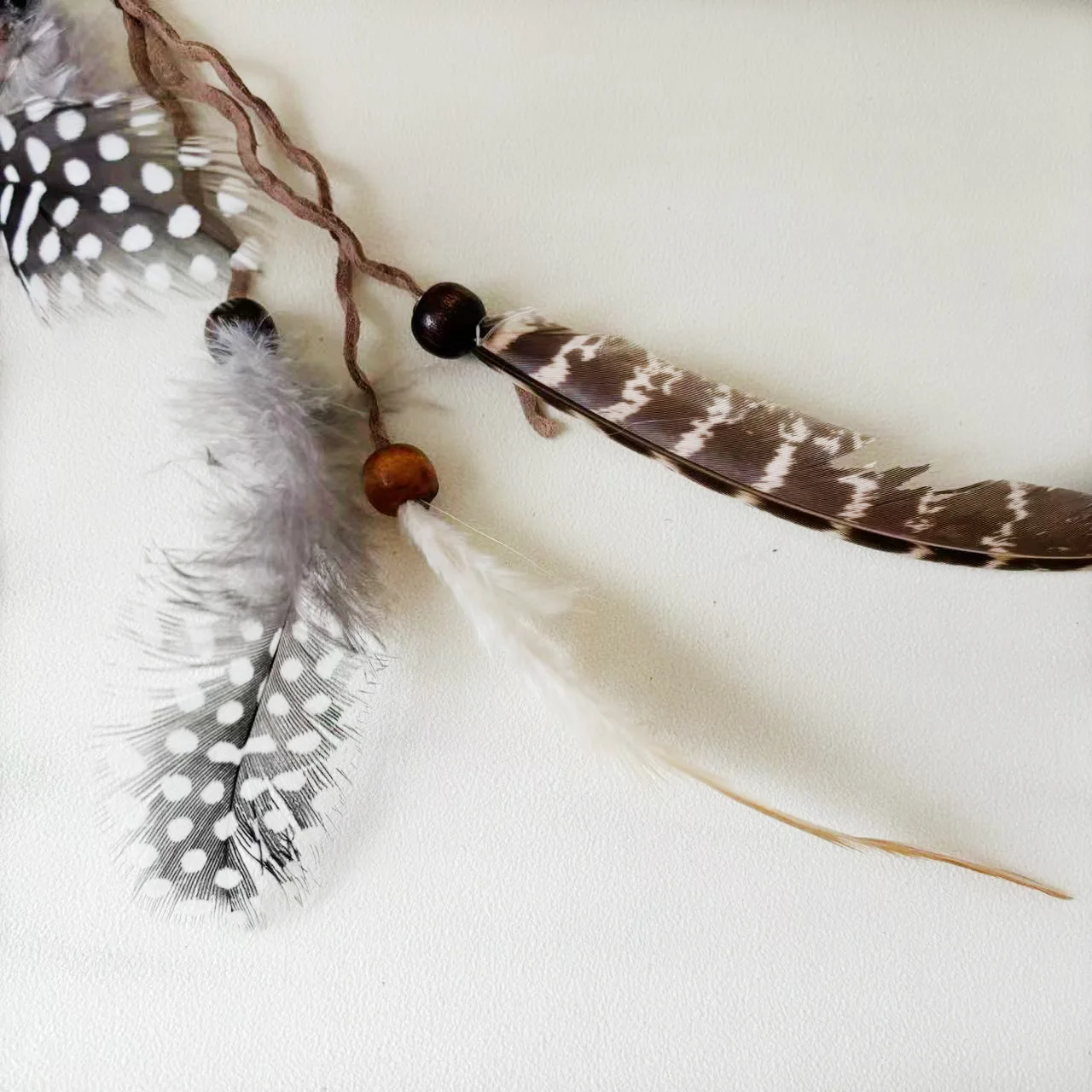 Extra Long Feather BB Clips Boho Braiding Ropes with Wood Beads Dreadlock Hair Jewelry Festival Accessory
