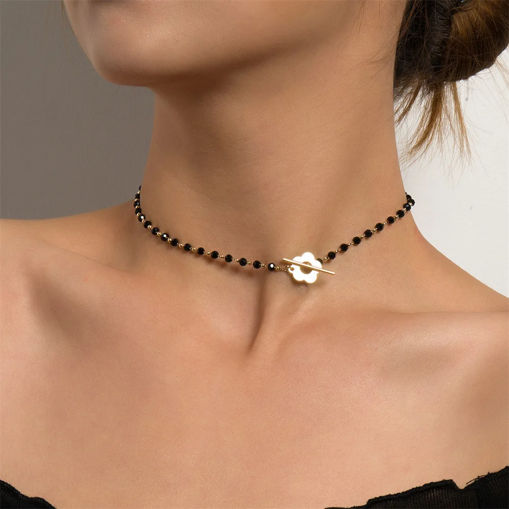 

2025 New Fashion Luxury Black Crystal Glass Bead Chain Choker Necklace for Women Flower Lariat Lock Collar Party Gift Daily Wear
