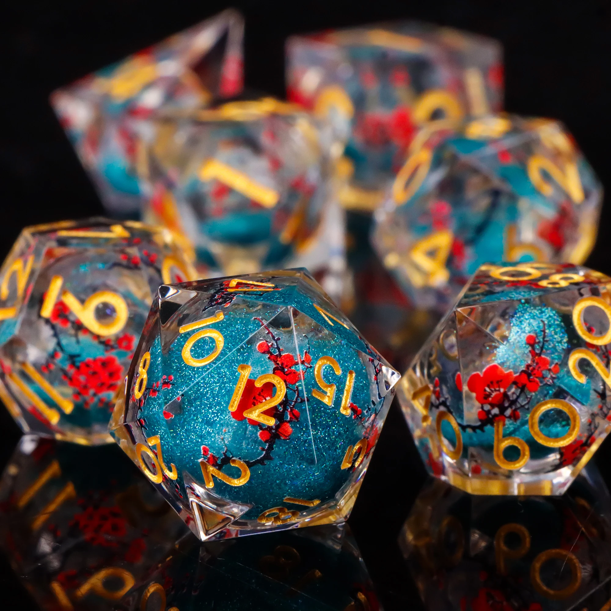 

Plum blossom Liquid Core Dice Set Galaxy Sharp Edge Dice For Dungeons And Dragons Gaming Resin Dice D&D Dice Gift
