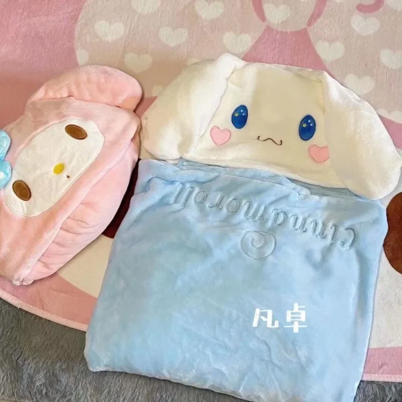 New product Cinnamoroll Kuromi My melody cartoon cute kawaii Japanese student air conditioning blanket hooded afternoon pajamas