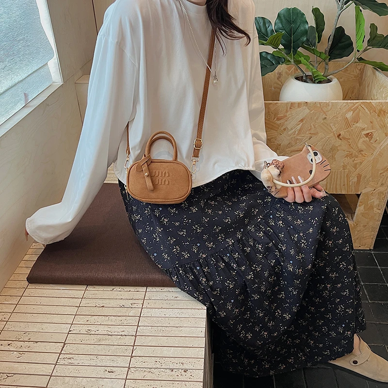 

Women's Fashionable Crossbody Bag, Genuine Leather Shoulder Strap, Classic Elegant Luxury Brand Handbag
