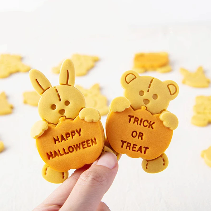 Halloween Bunny Biscuit Mold Cartoon Pumpkin Bear Ghost Frosting Sugar Cookies Embosser Mold Biscuit Cutting Die DIY Baking Tool
