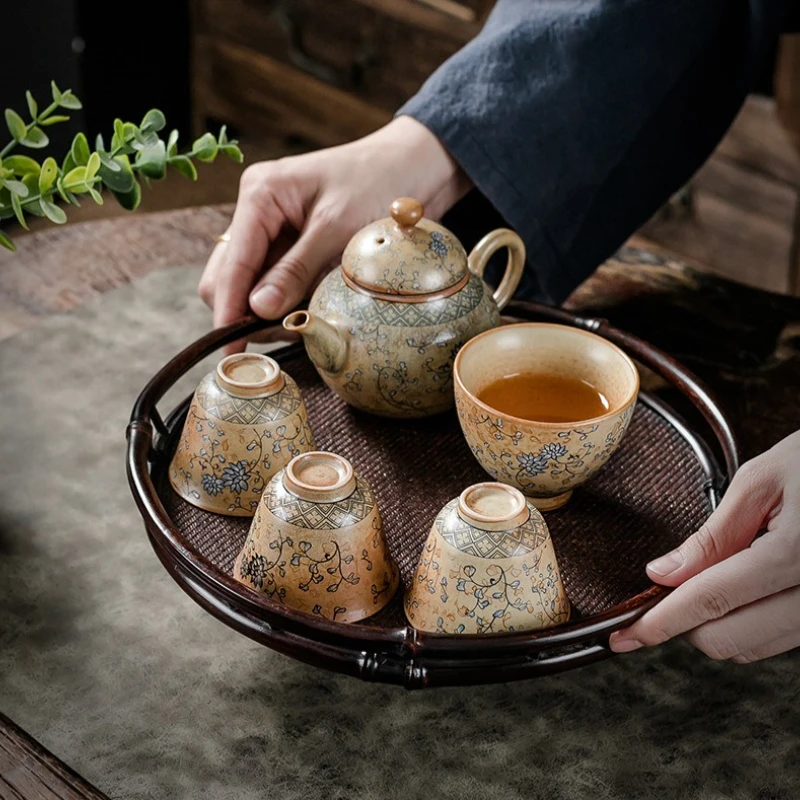 

Travel tea set small set ceramic simple outdoor portable one pot four cups blue and white tangled lotus teapot