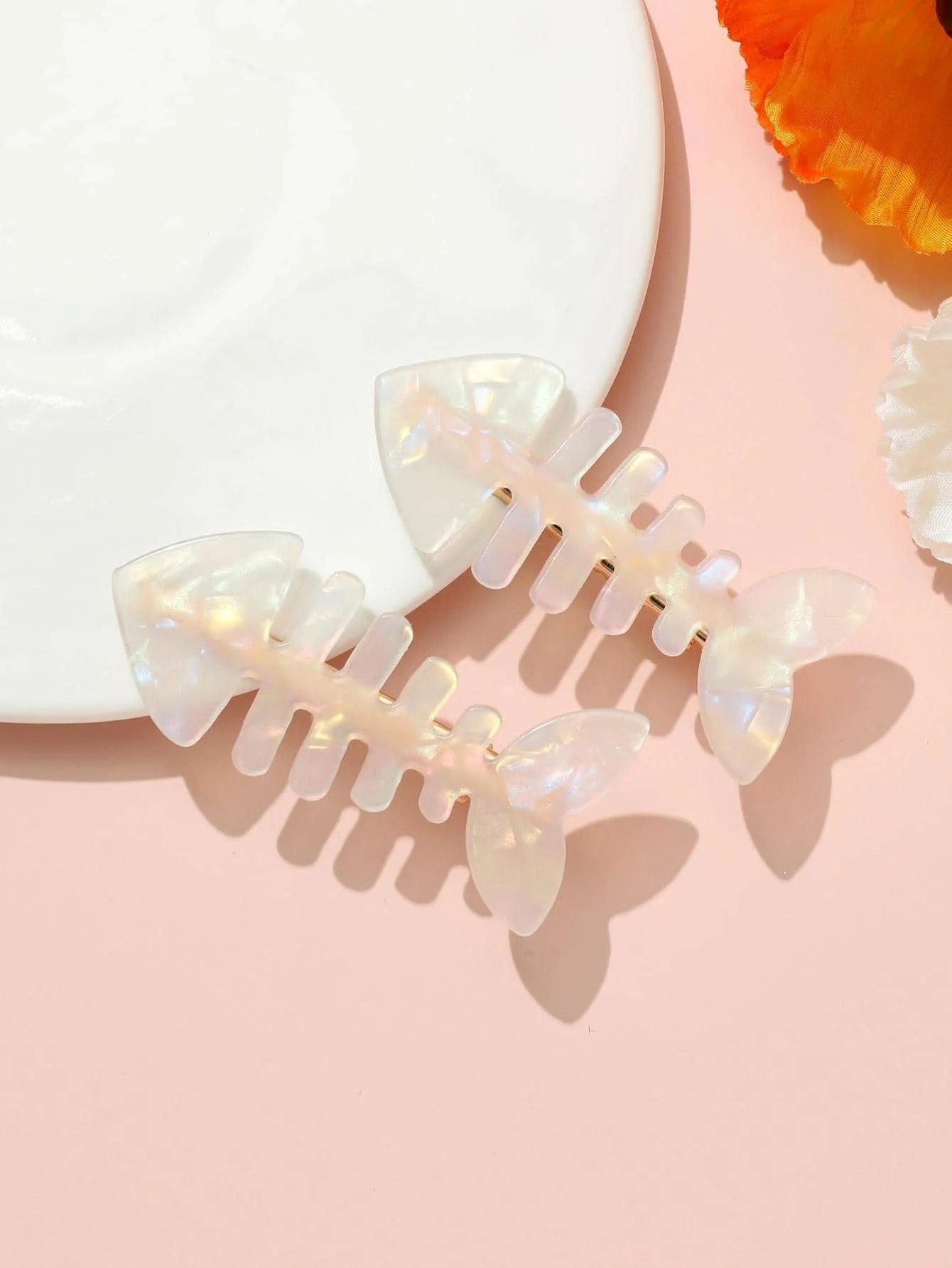 2Pcs Cute Fish Bone Design Hair Claw Clips Fashion Hair Barrettes Daily Hair Accessories