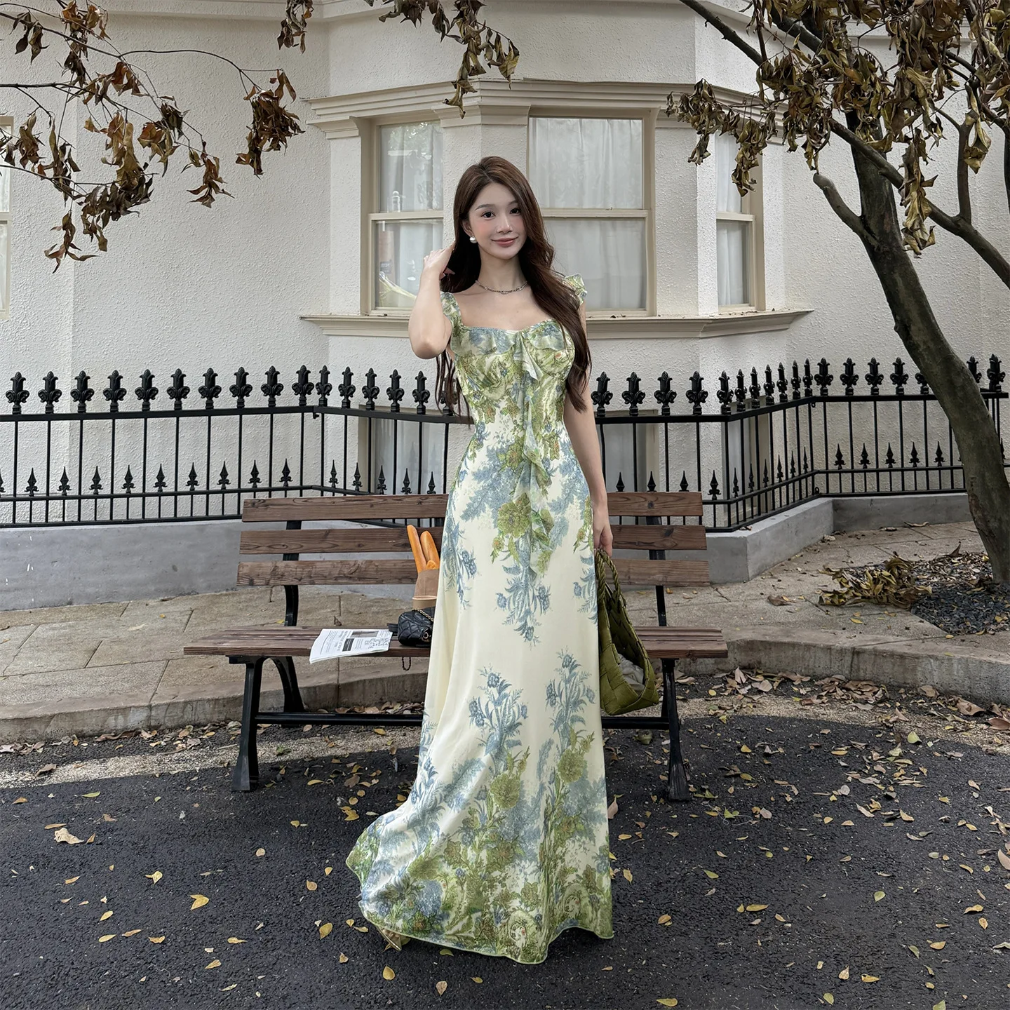 French Retro Ruffled Green Print Backless Square-neck A-line Dress For Women Forest Pastoral Waist-cinched Lace-up A-line Dress