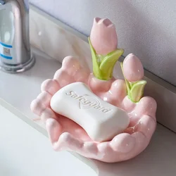 Creative Ceramic Flower Soap Box Drain Three-dimensional White Flower Soap Dish Bathroom Sink Shelf Bathroom Decor Accessories