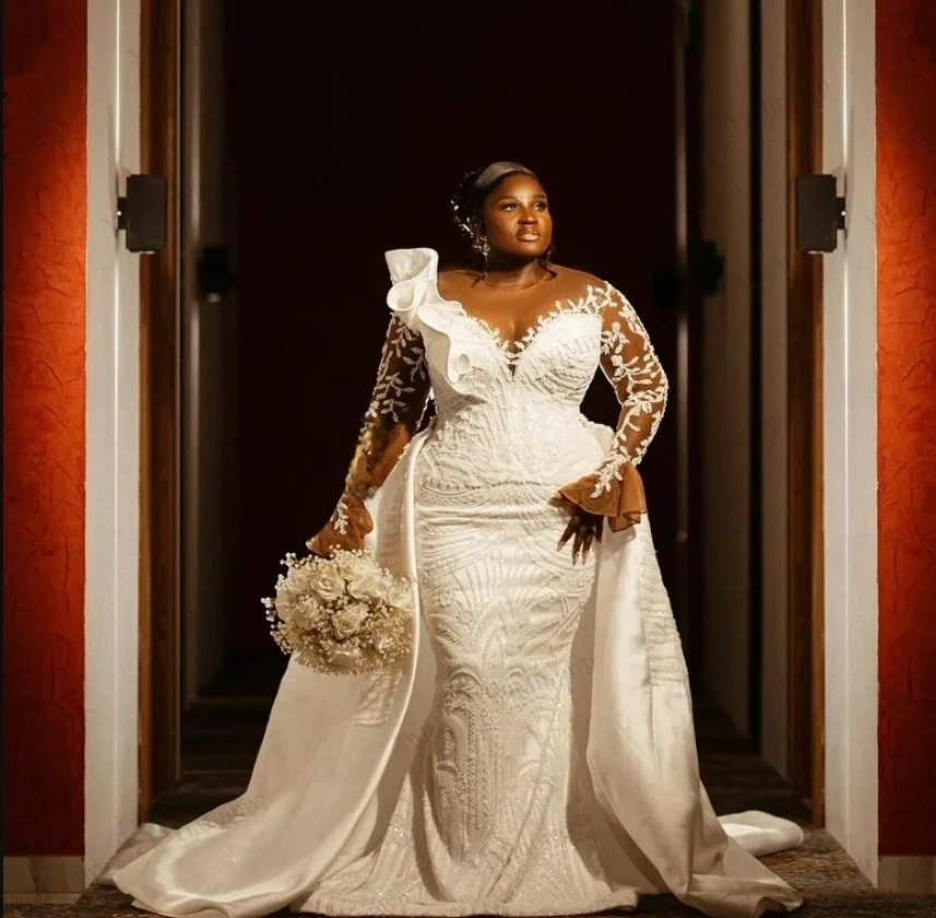Customized Sparkly Beads Sequins  Elegant Wedding Dress with Removable Skirt Robe De Mariée Plus Size  Full Sleeves  Bridal Gown