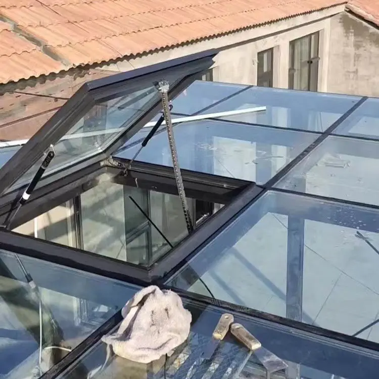 Thickened aluminum alloy pitched roof skylight Flat roof room Sun room Attic skylight cover Basement daylight well Tiger window