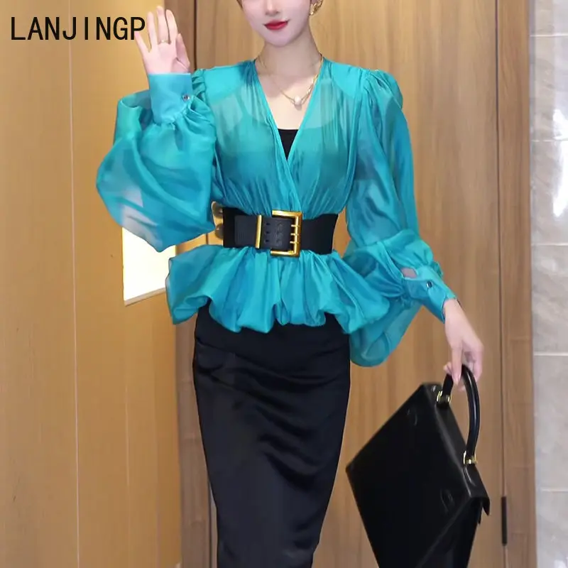 Damska koszula z lekkiej, mikroprzezroczystej siateczki z bufiastymi rękawami, nowość na wiosnę i lato 2025, elegancka bluzka z dekoltem w serek.