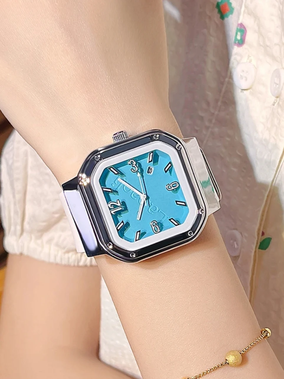 

New Dopamine Women's Watch Fashionable and Casual High-value Quartz Watch Women's Luxury Watch Gift for Girlfriend